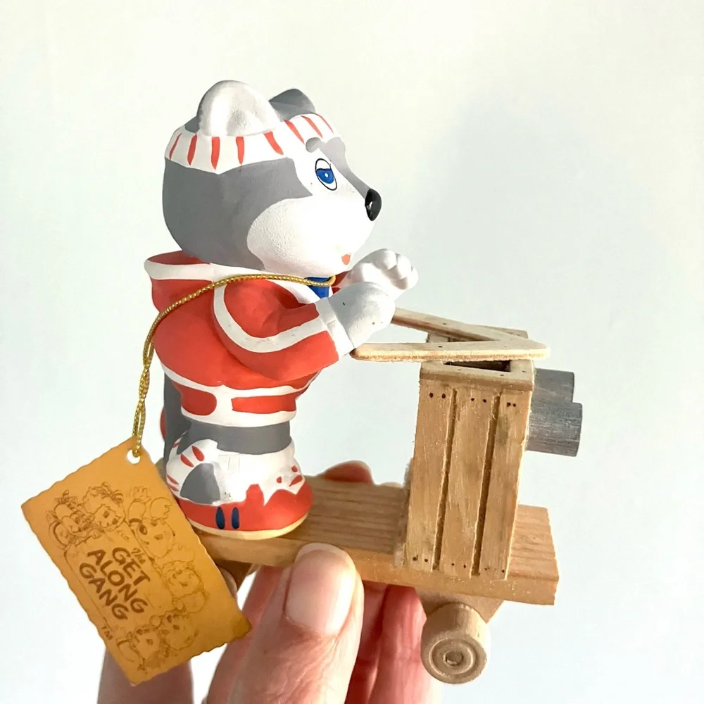 Vintage 80’s Get Along Gang Zipper Cat ceramic & wood figurine deadstock